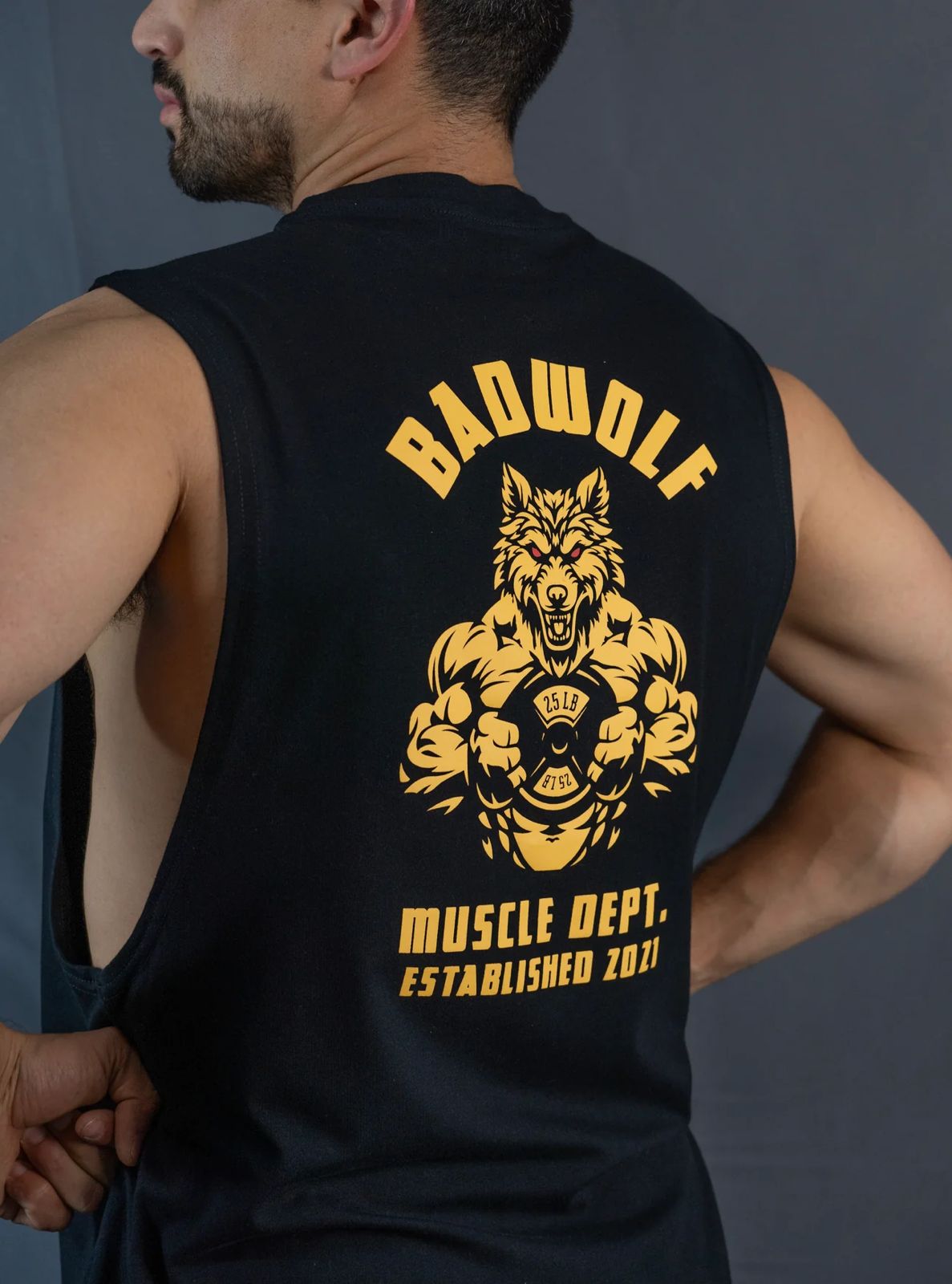TANK TOP NEGRA WOLF
