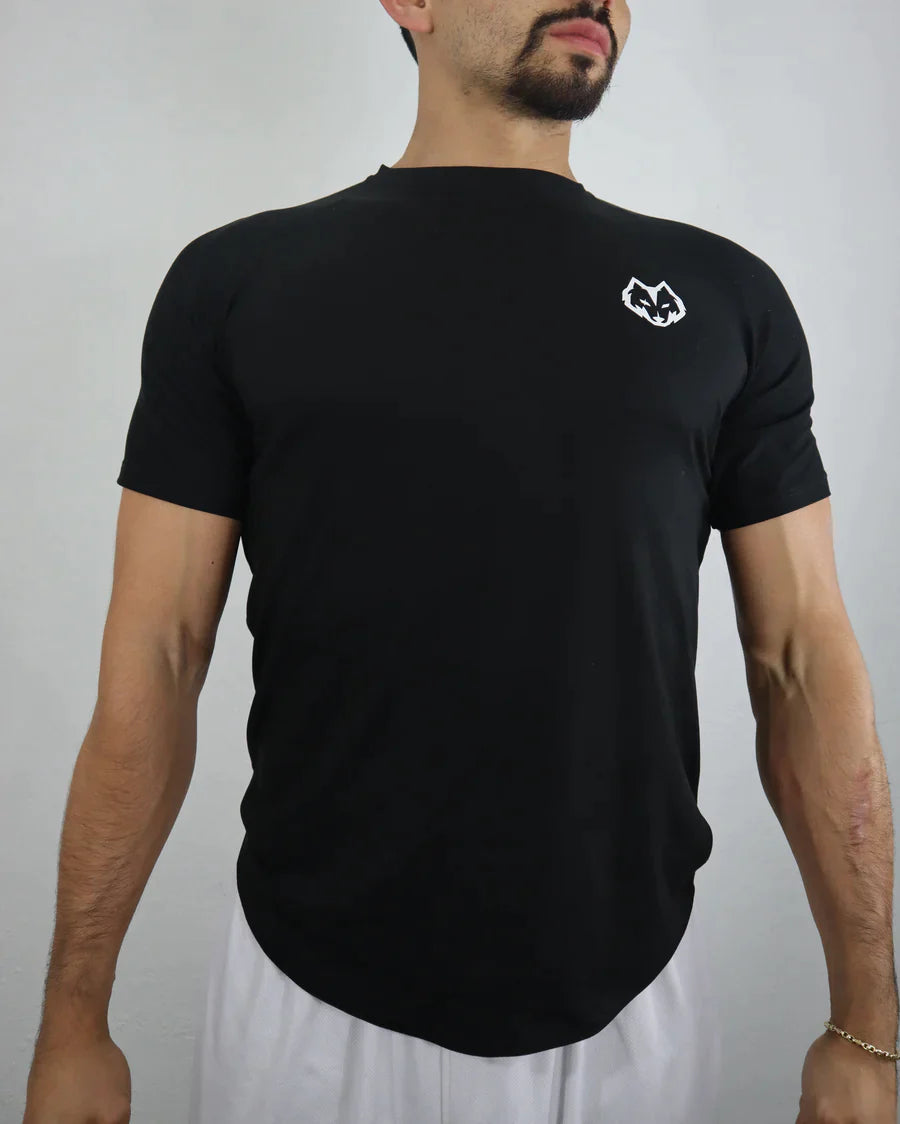 T SHIRT NEGRA BADWOLF